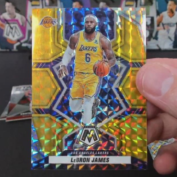 2021-22 Panini Mosaic Hobby Basketball 3