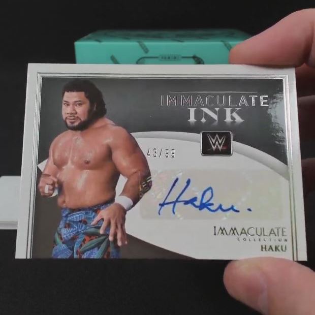 2022 Panini Immaculate WWE 6