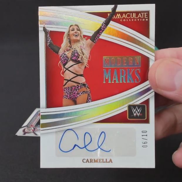 2022 Panini Immaculate WWE 3