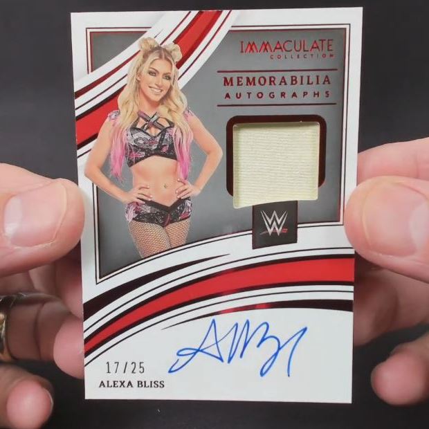 2022 Panini Immaculate WWE 5