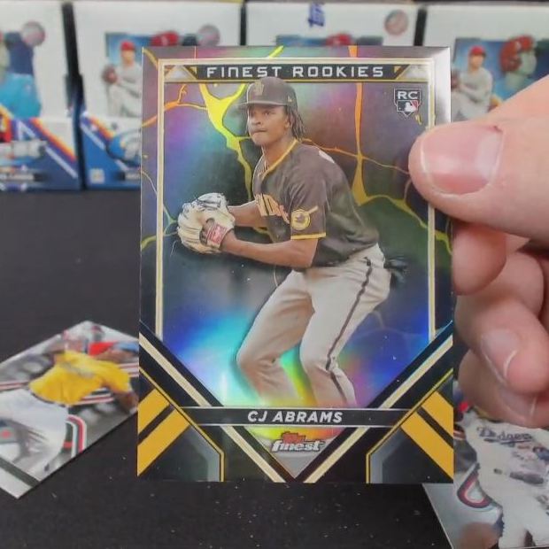 2022 Topps Finest Baseball