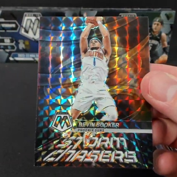 2022-23 Panini Mosaic Hobby Basketball 3